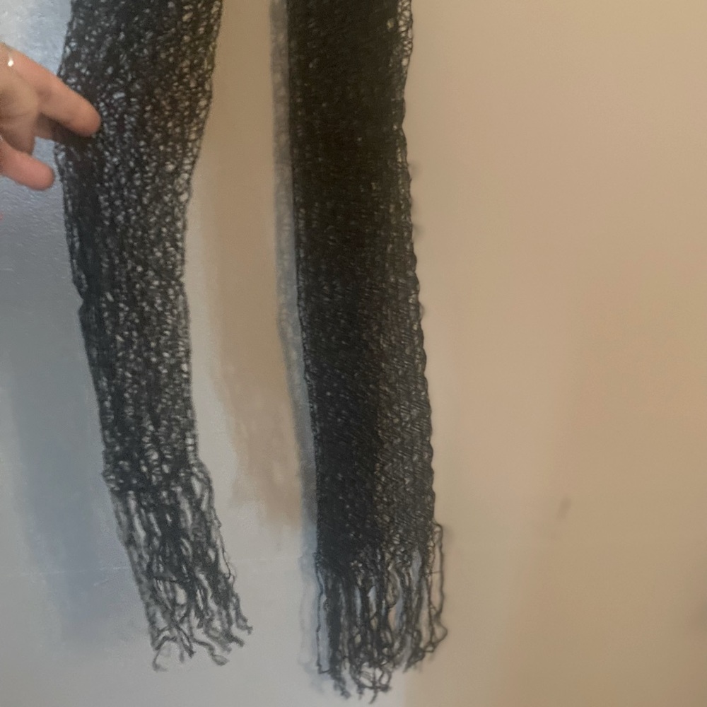 Scarf - Picture 3 of 4